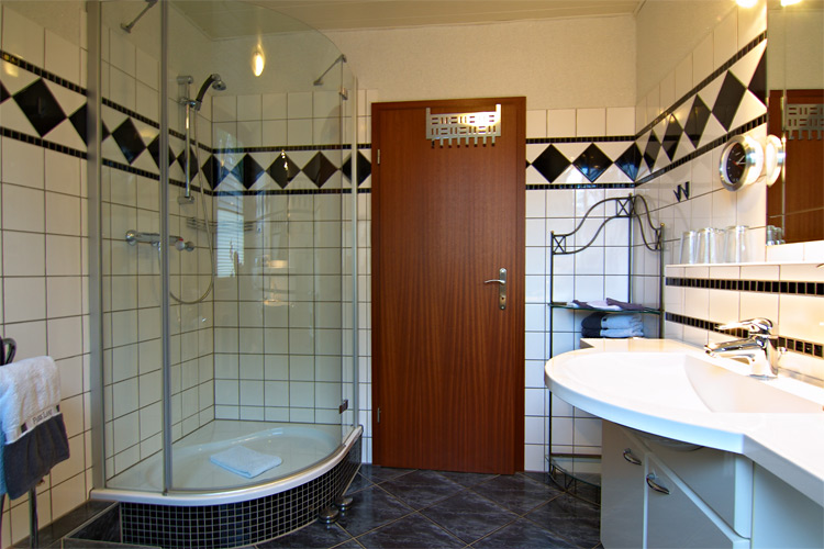 Ferienwohnung Dibbersen - Bad