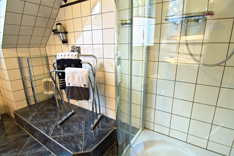 Ferienwohnung Dibbersen - Bad