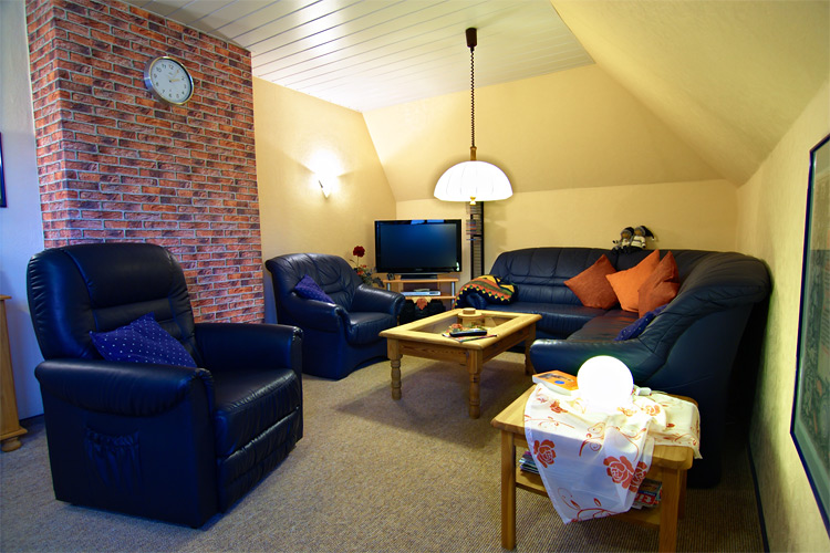 Ferienwohnung Dibbersen - Wohnzimmer